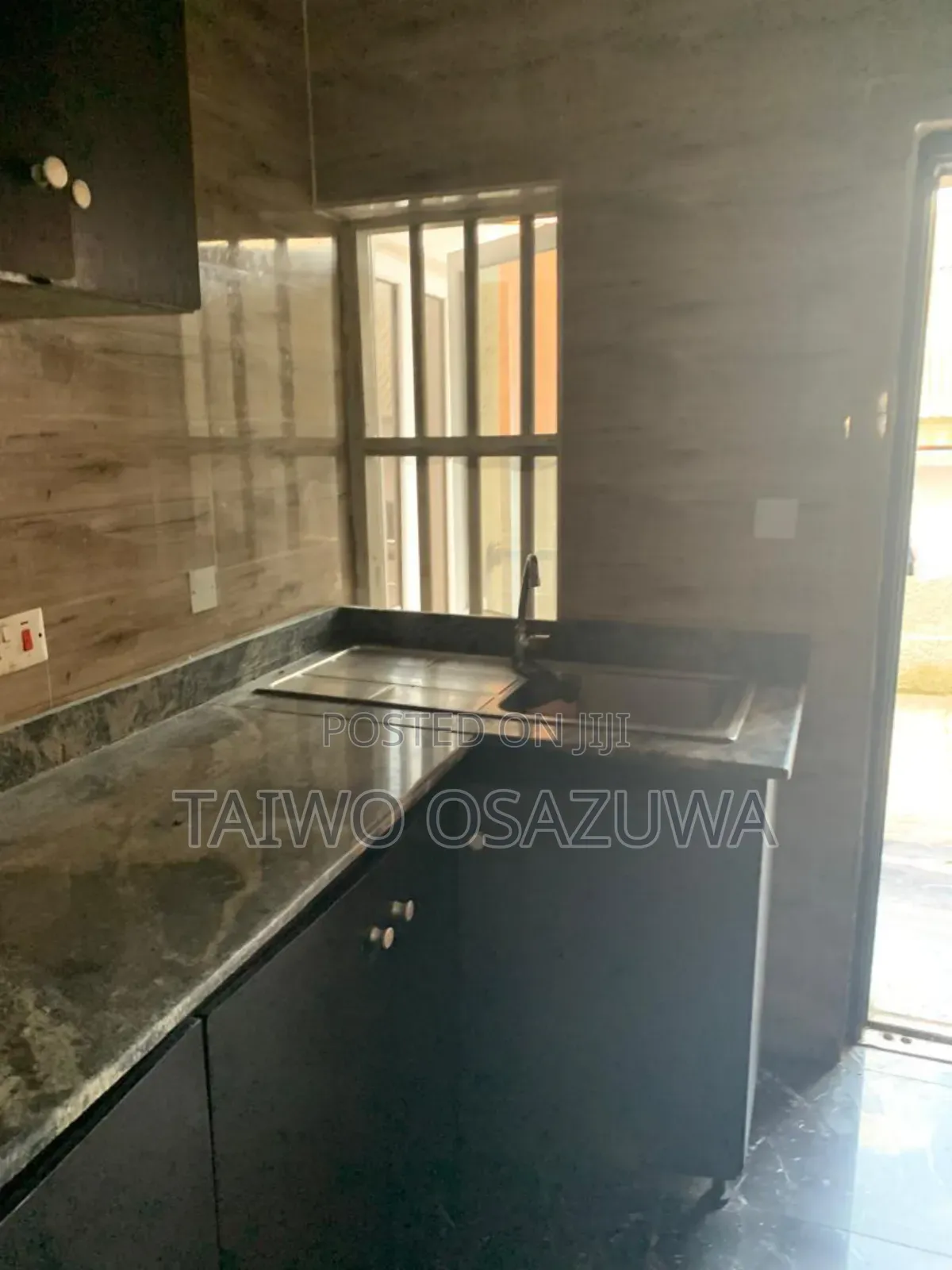 2bdrm Block of Flats in Addo Road, Ado / Ajah for rent in Ado / Ajah