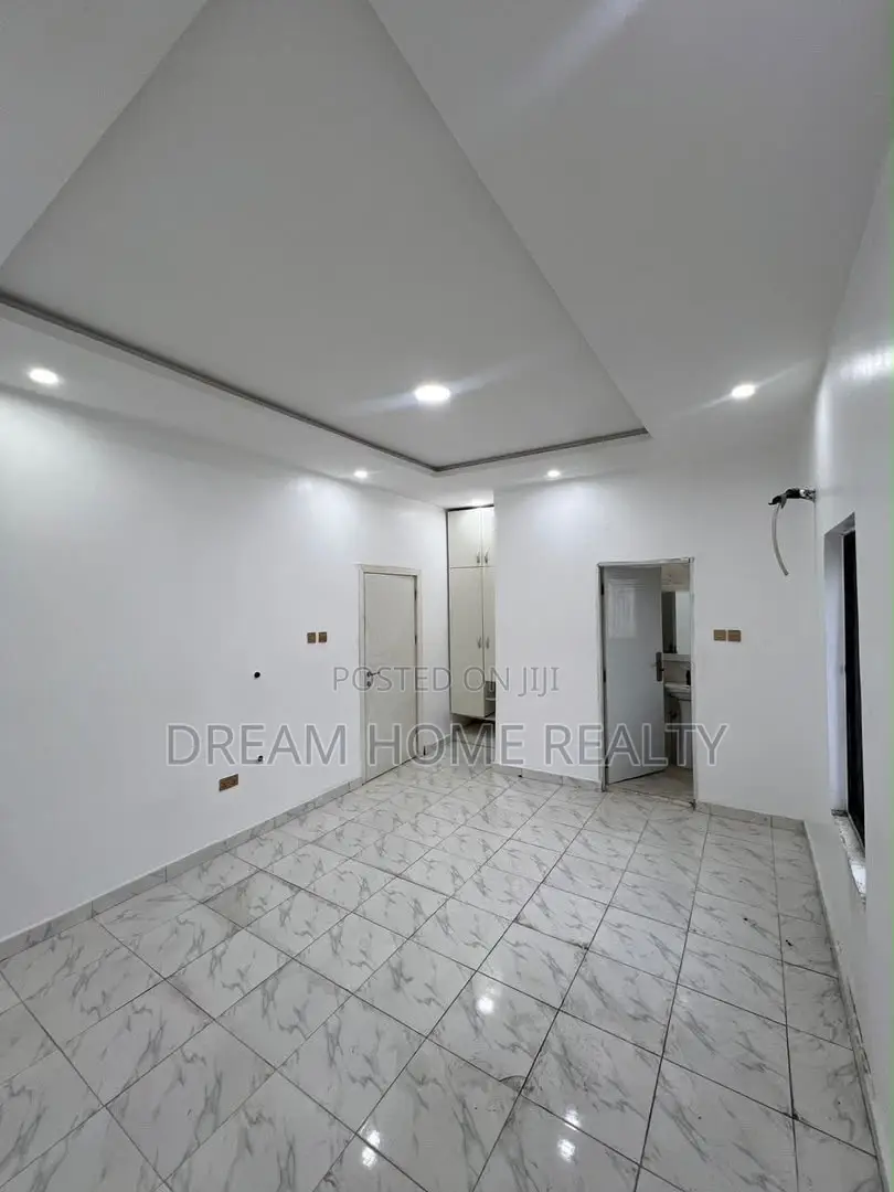 1bdrm Apartment in Ilasan, Ikate for rent in Ikate