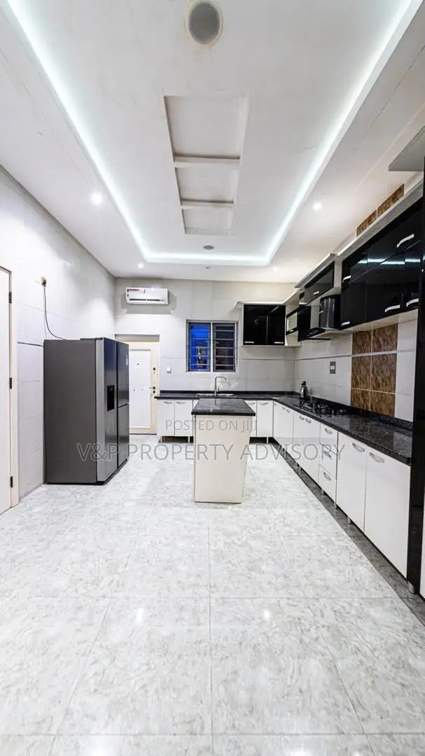 Furnished 5bdrm Duplex in Osapa for rent in Osapa london