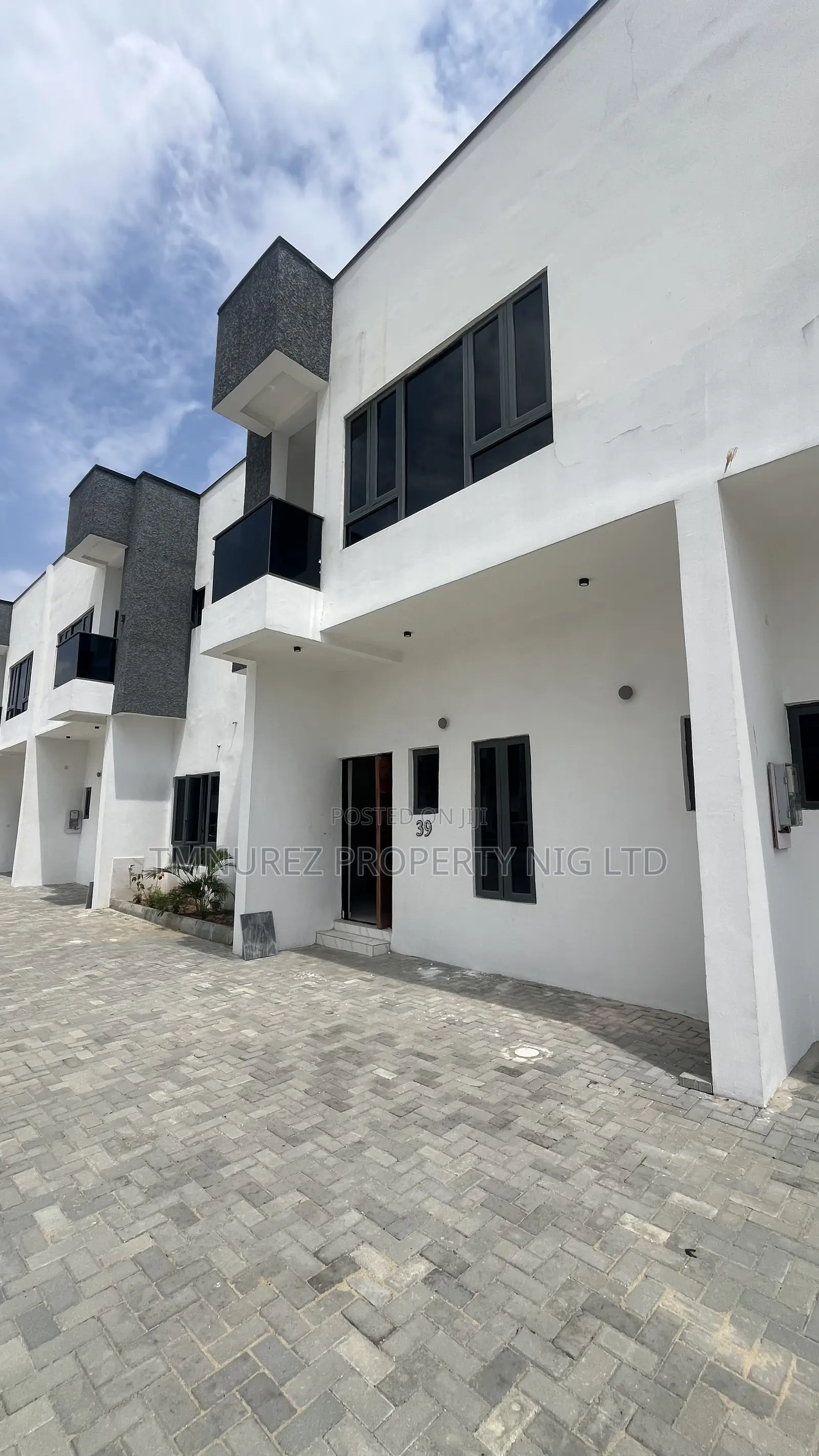 4bdrm Duplex in Inside Orchid Gra, Lafiaji for rent in Lafiaji