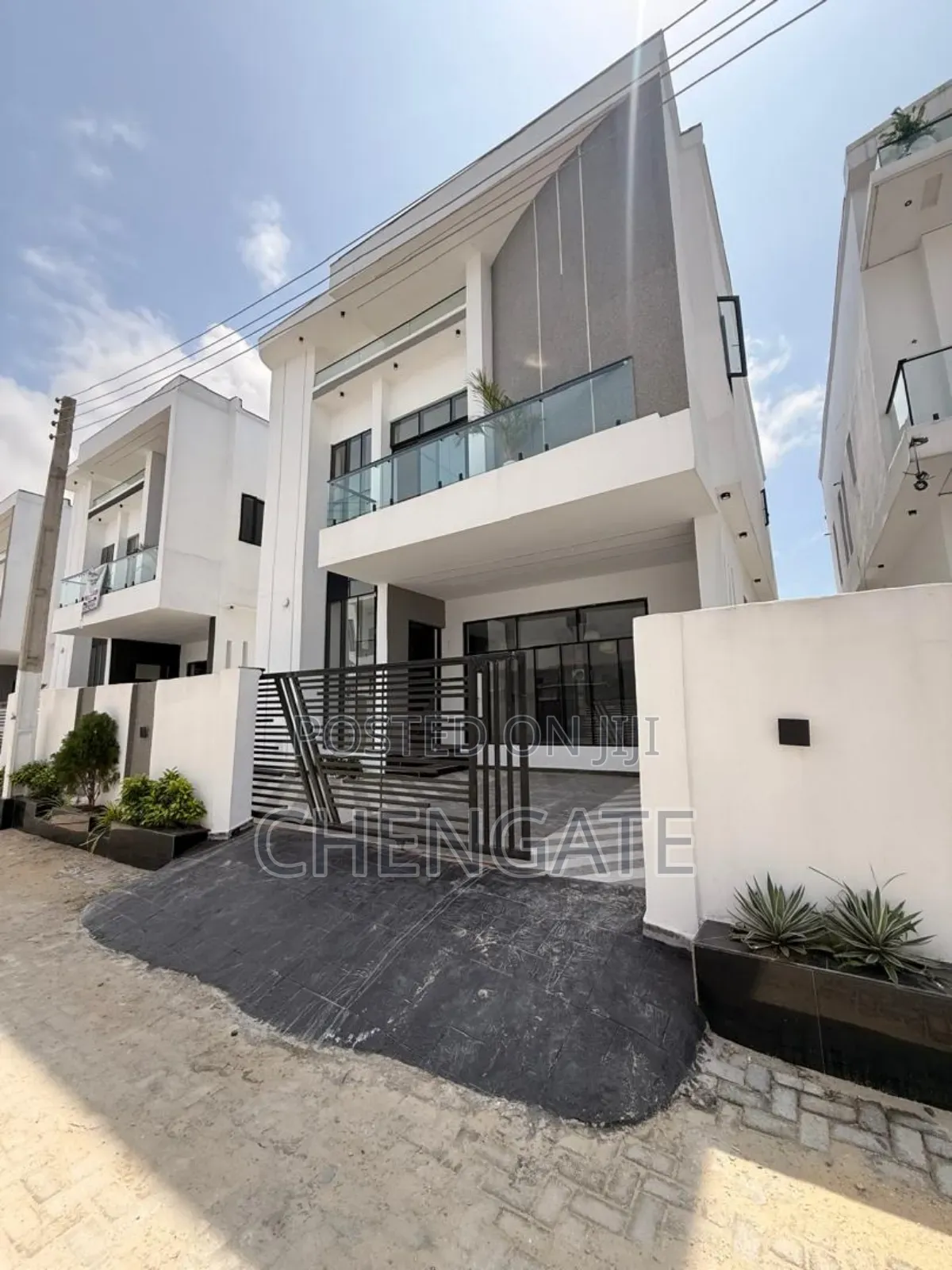 4bdrm Duplex in Ajah for sale in Ajah