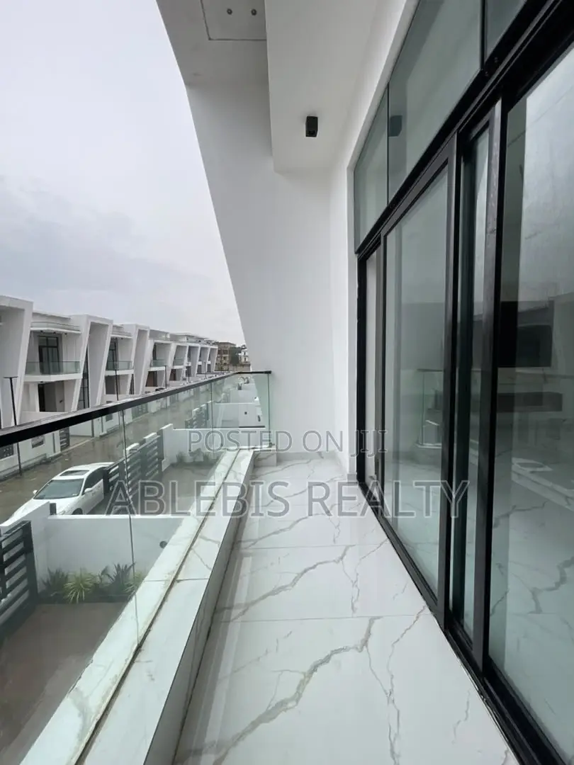 4bdrm Duplex in Orchid, Lekki Phase 2 for sale in Lekki Phase 2