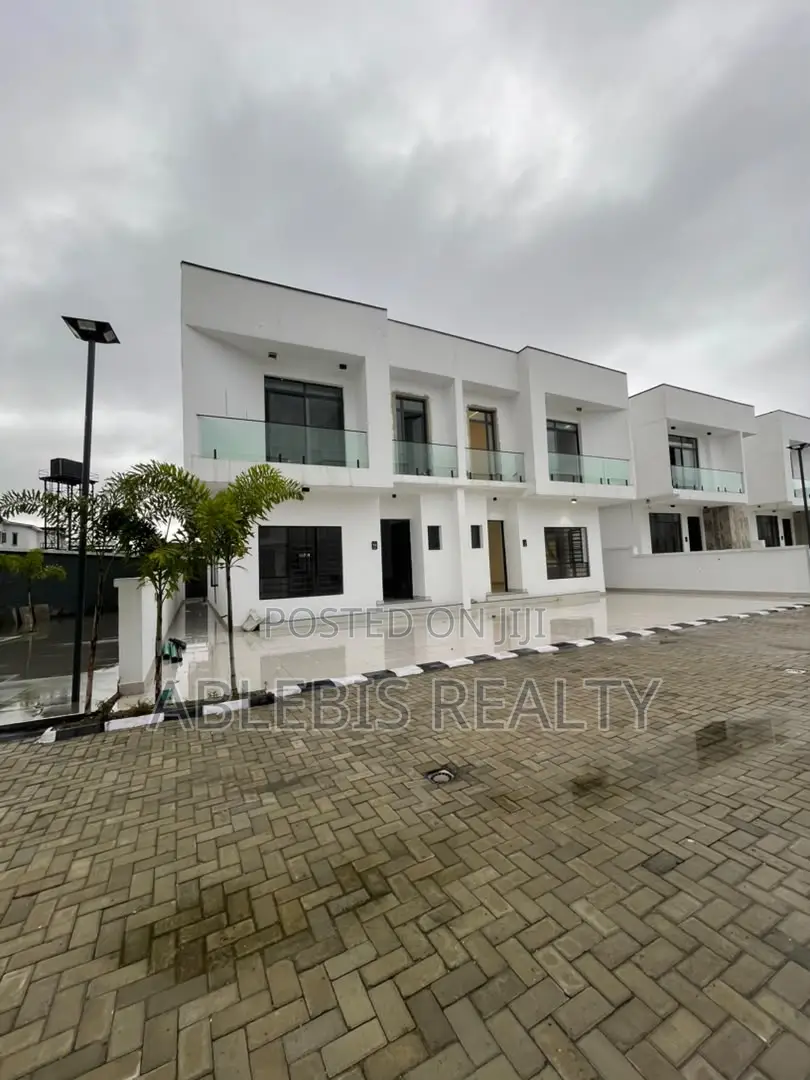 4bdrm Duplex in Orchid, Lekki Phase 2 for sale in Lekki Phase 2