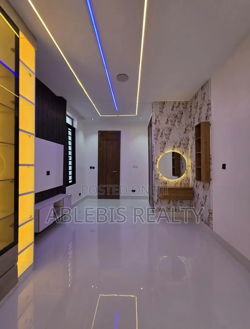 5bdrm Duplex in Ajah for sale in Ado / Ajah
