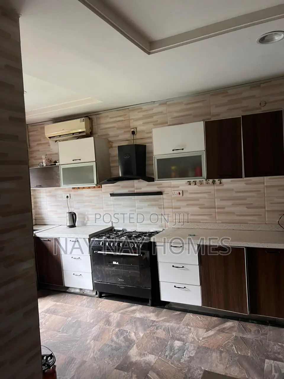 3bdrm Shared Apartment in Peaceville Estate, Idado for rent in Idado