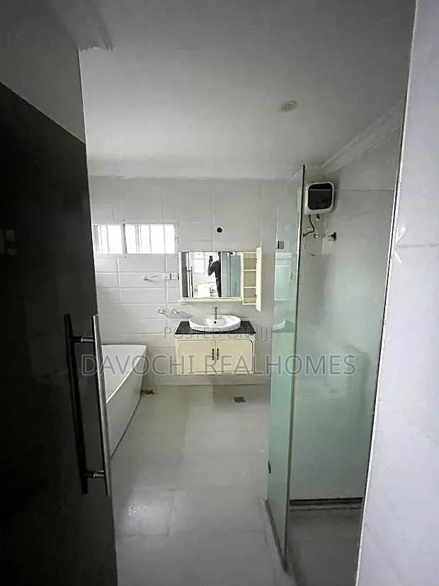 4bdrm Duplex in VGC / Ajah for rent in VGC / Ajah