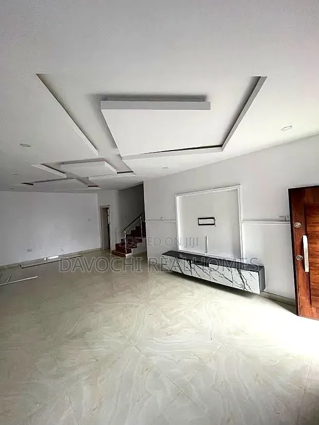 4bdrm Duplex in VGC / Ajah for rent in VGC / Ajah