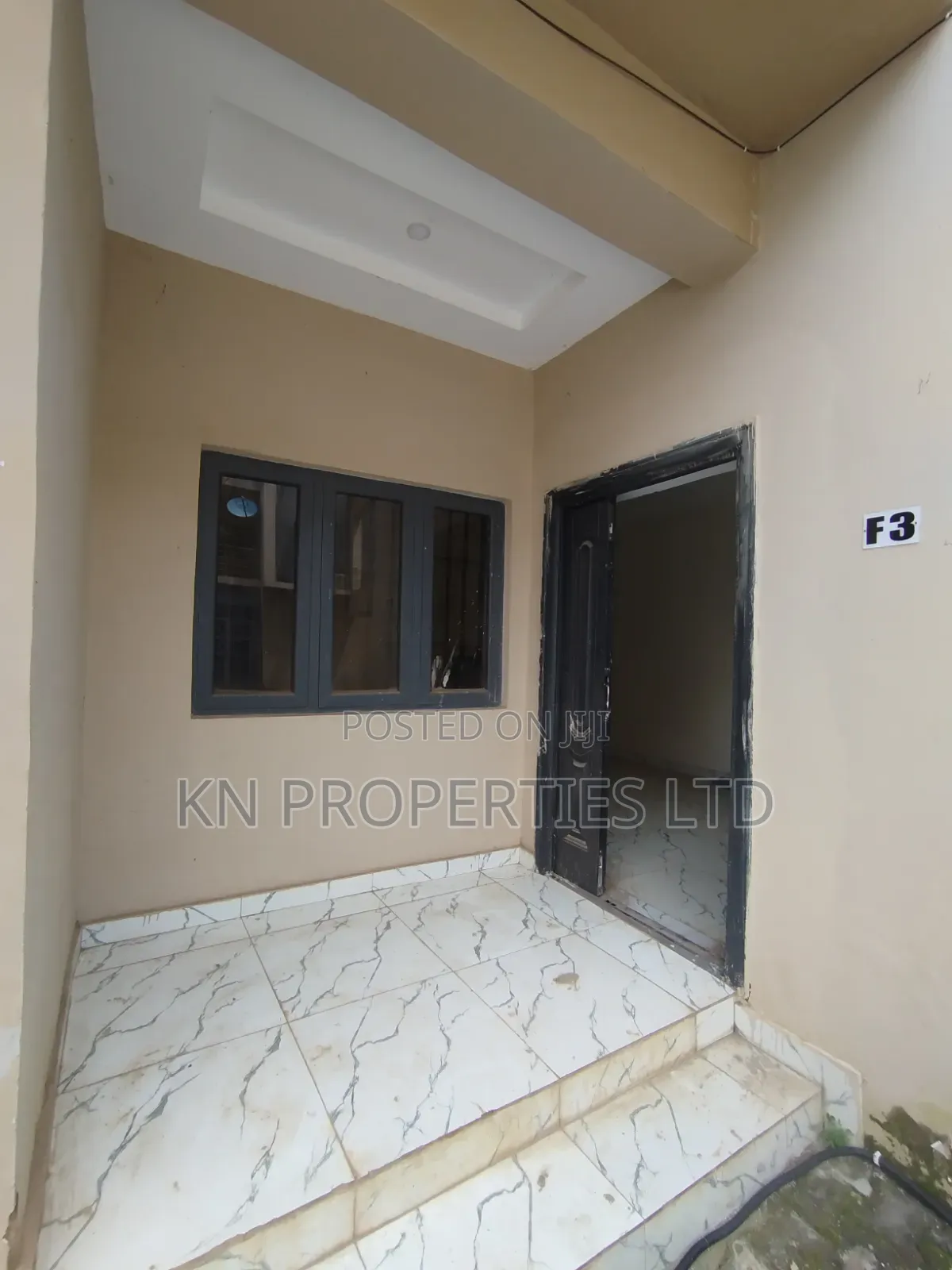 3bdrm Block of Flats in Area 3 for rent in Area 3
