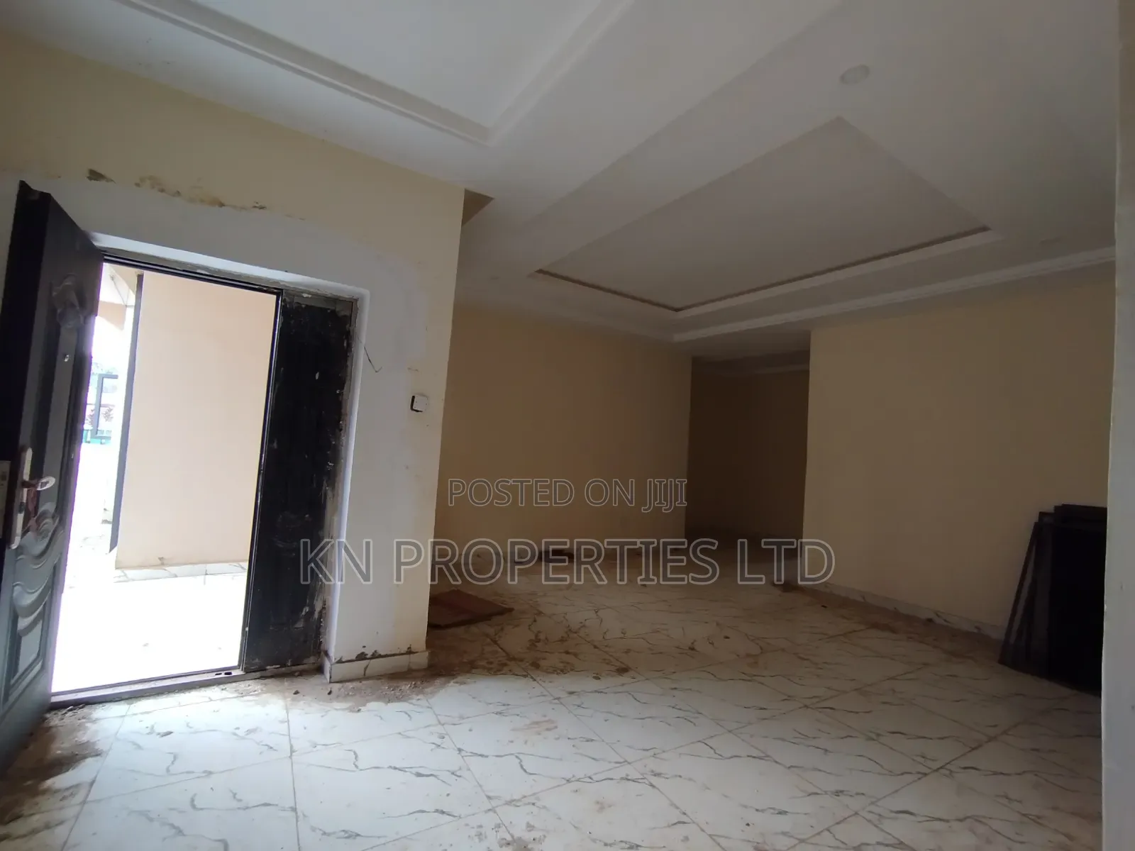 3bdrm Block of Flats in Area 3 for rent in Area 3