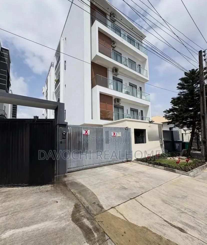 Furnished 3bdrm Apartment in Lekki Phase 1 for rent in Lekki Phase 1