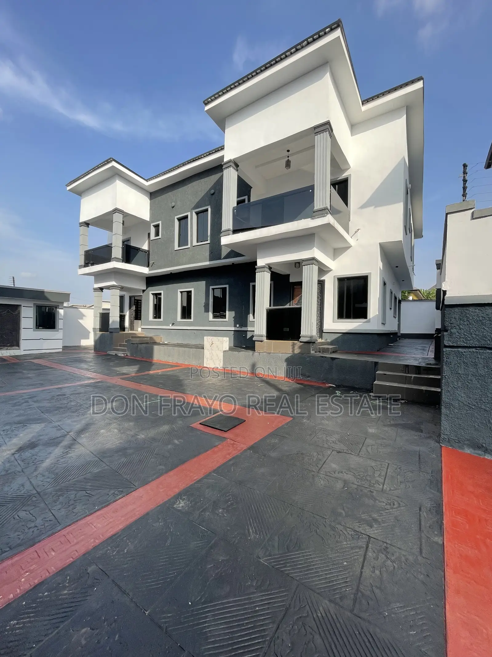 4bdrm Duplex in Kolapo Ishola Gra, Akobo for sale in Akobo