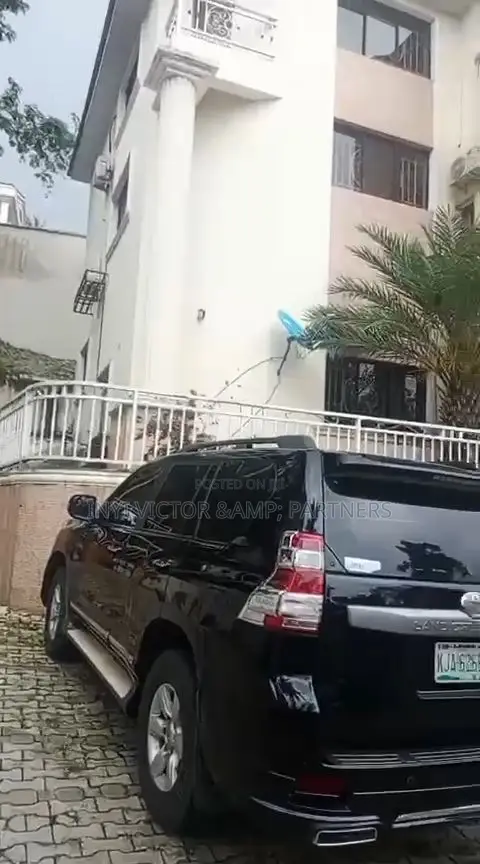 4bdrm Apartment in Wuse 2 for sale in Wuse 2