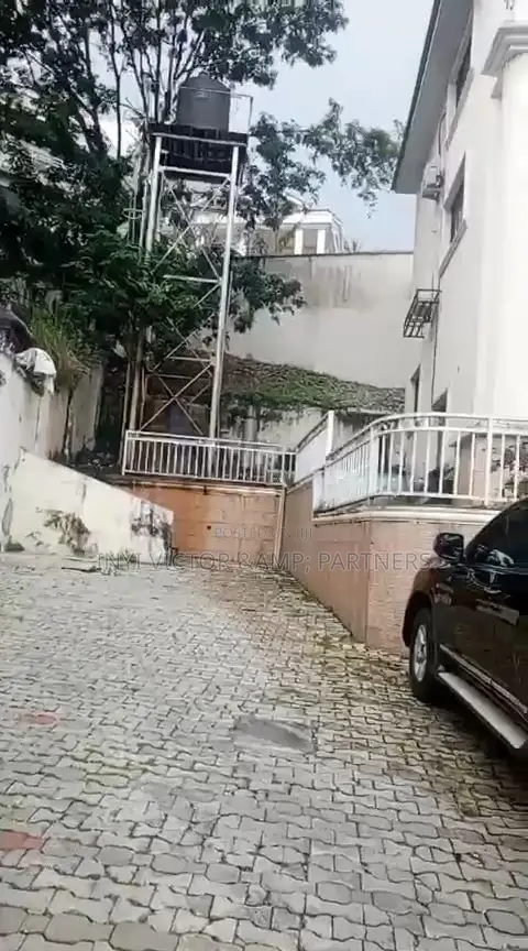 4bdrm Apartment in Wuse 2 for sale in Wuse 2