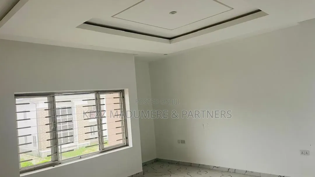 4bdrm Duplex in Reefcourt Estate ,Dr for sale in Trans Amadi