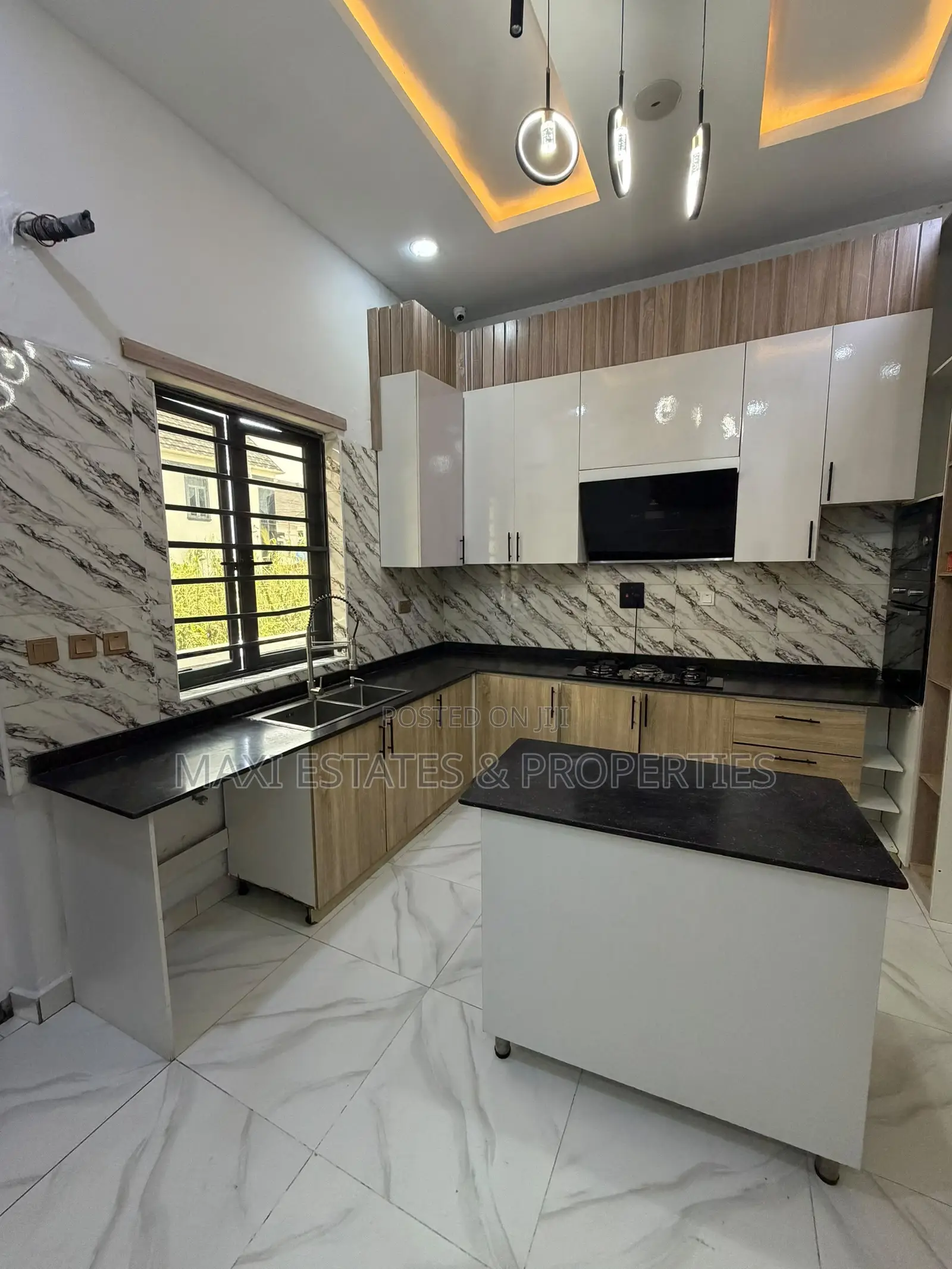 4bdrm Duplex in Orchid, Lagos State for sale in Lagos State