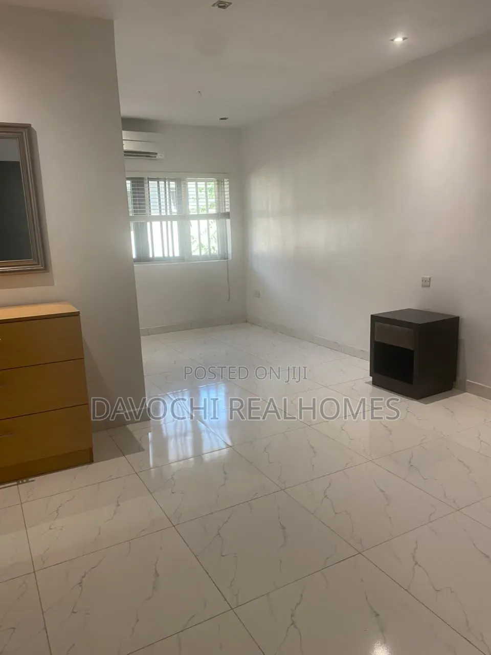Furnished 2bdrm Apartment in Awolowo Road for rent in Awolowo Road