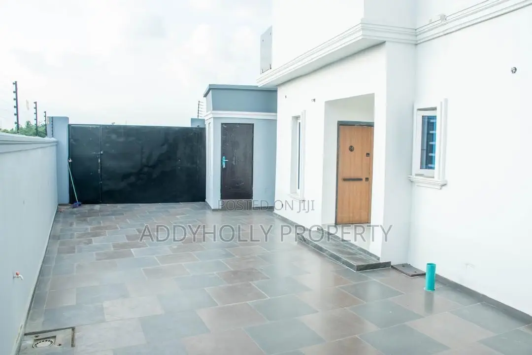 4bdrm Duplex in Ogudu for sale in Ogudu