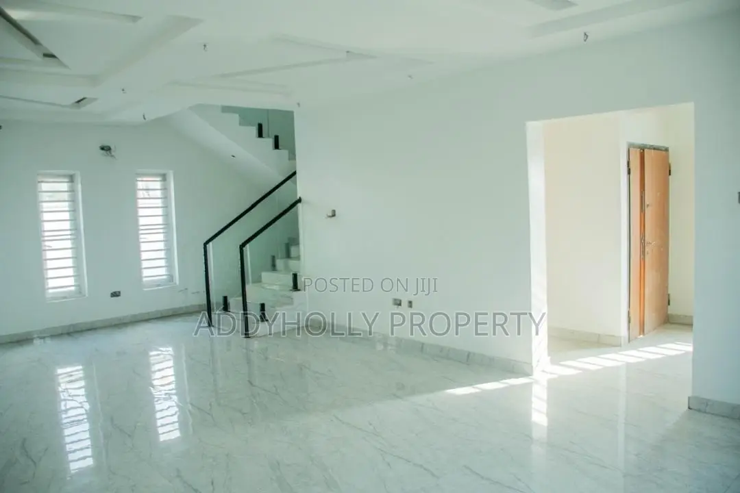 4bdrm Duplex in Ogudu for sale in Ogudu