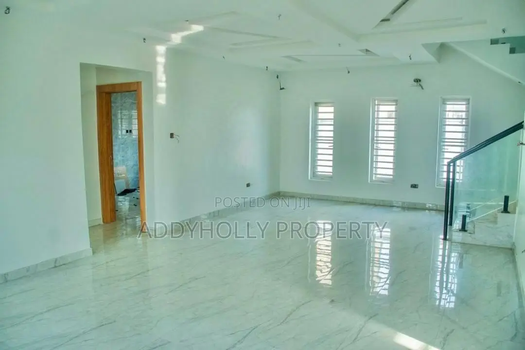 4bdrm Duplex in Ogudu for sale in Ogudu