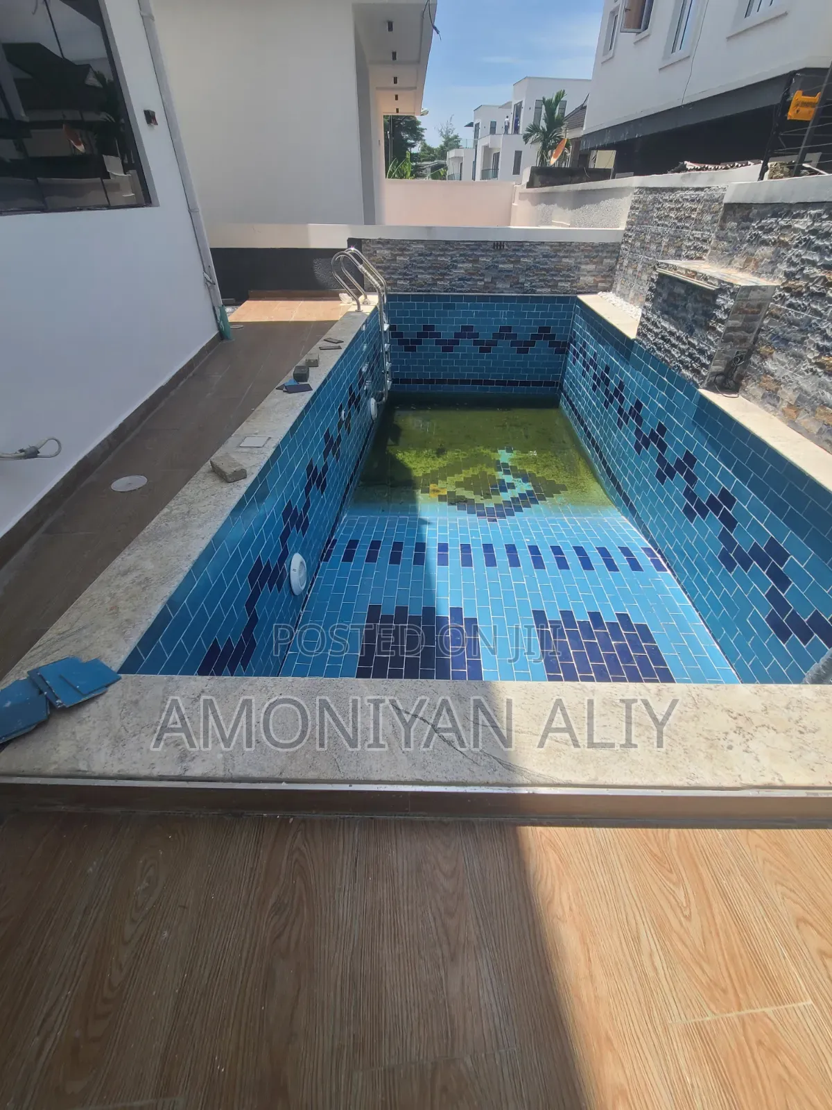 5bdrm House in Megamond Estate, Lekki Phase 1 for sale in Lekki Phase 1