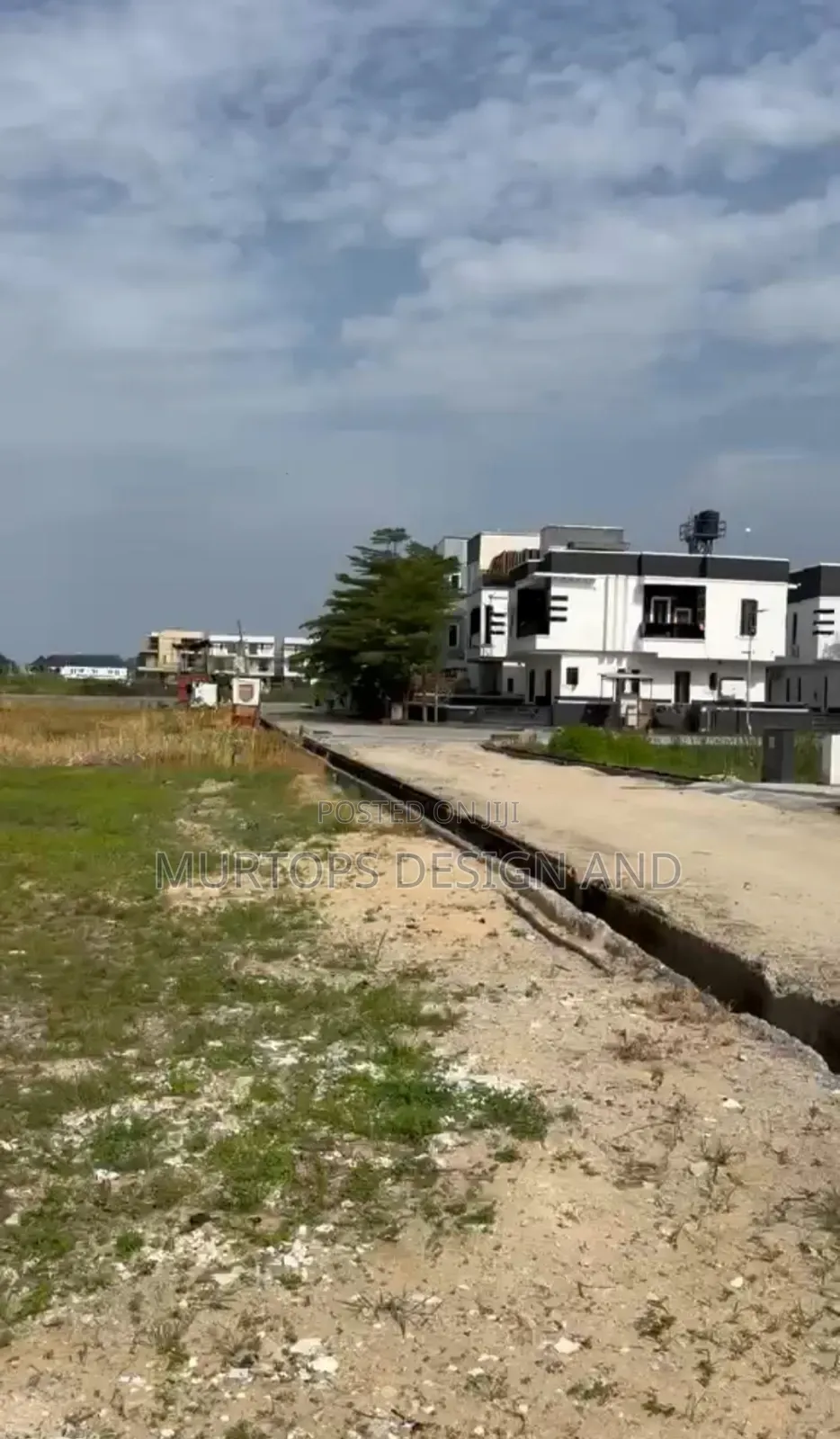 A Dryland Measuring 1,317.960 SQM of Residential Land With C of O in Lekki Phase 2