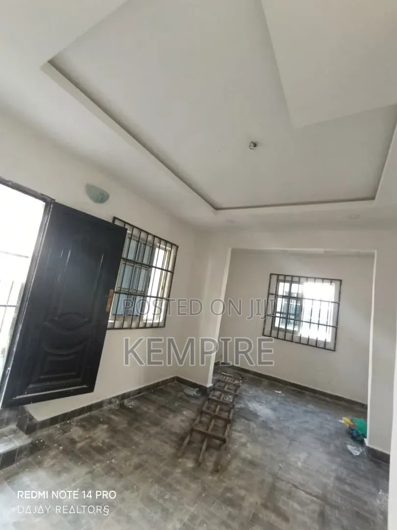 2bdrm Block of Flats in Osongama Estate, Uyo for rent in Uyo