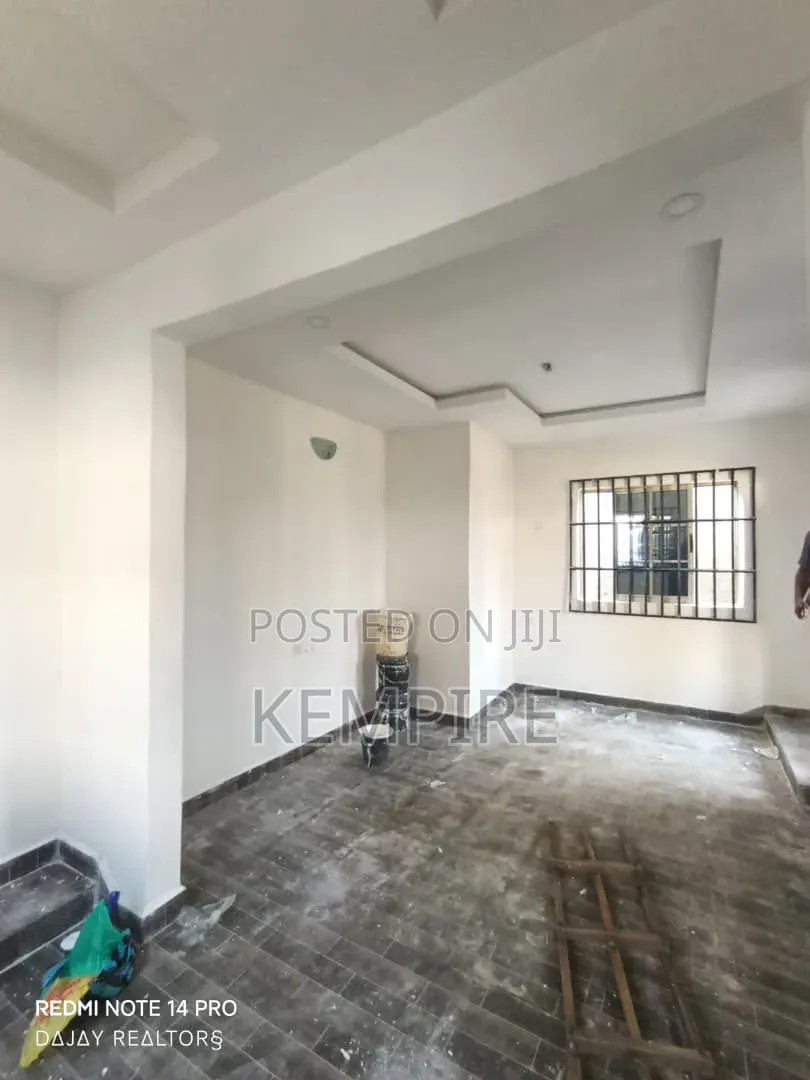 2bdrm Block of Flats in Osongama Estate, Uyo for rent in Uyo