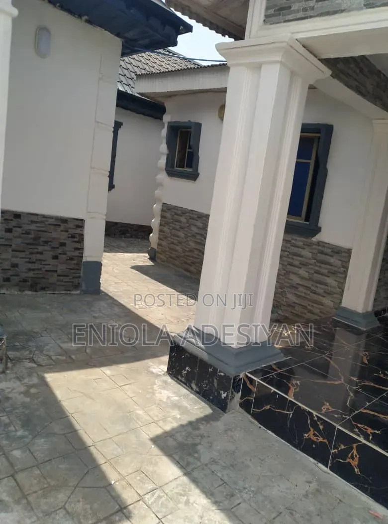 Furnished Mini Flat in Cele, Igbogbo for rent in Igbogbo