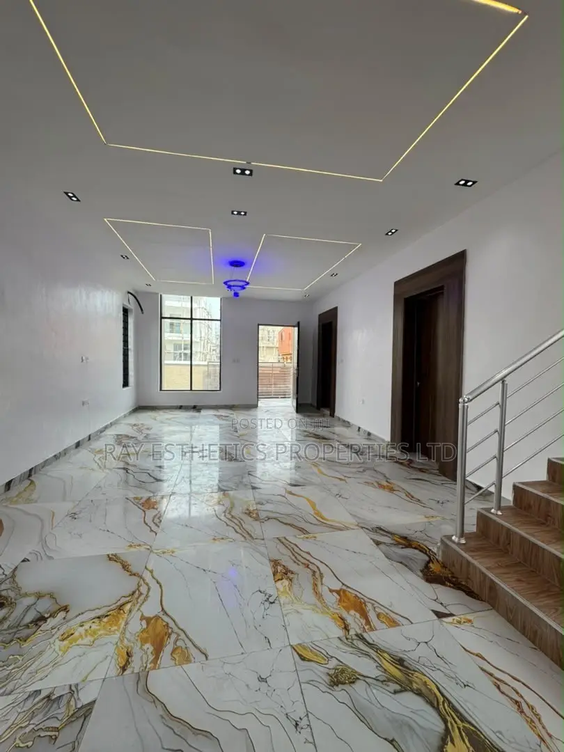 4bdrm Duplex in Lekki Palm City, Ado / Ajah for sale in Ado / Ajah