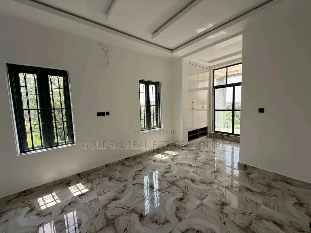 4bdrm Duplex in Life Camp for rent in Life Camp