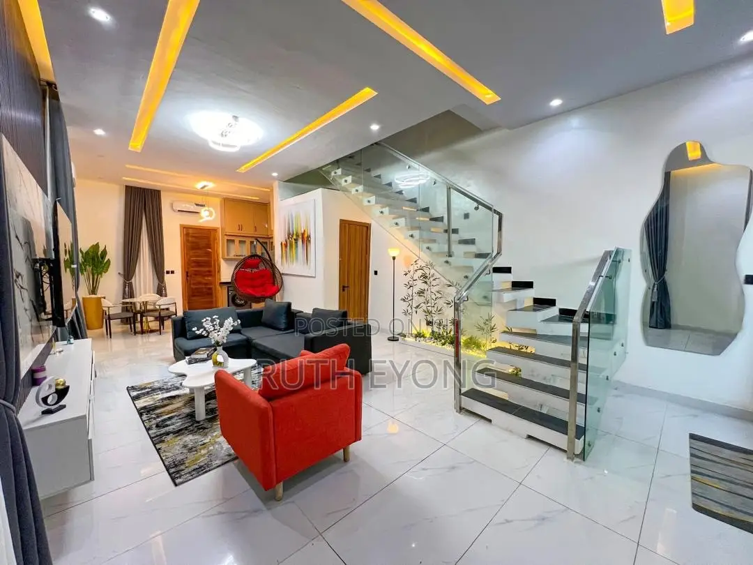 Furnished 3bdrm Duplex in Chevron for rent in Chevron