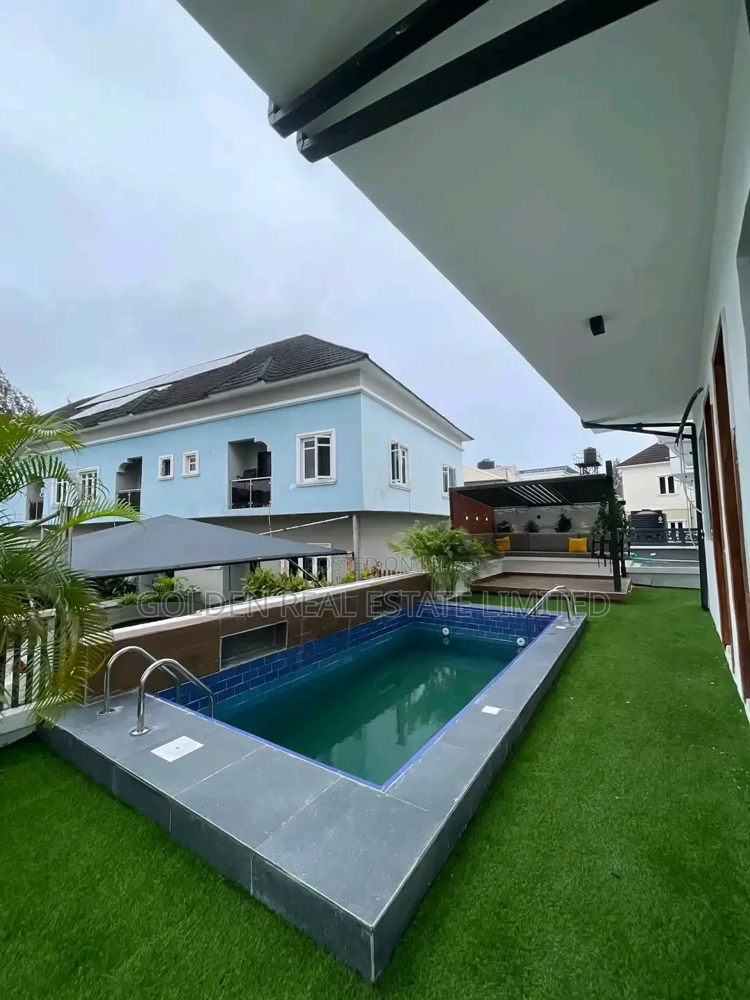 5bdrm Duplex in Lekki Phase 1 for sale in Lekki Phase 1