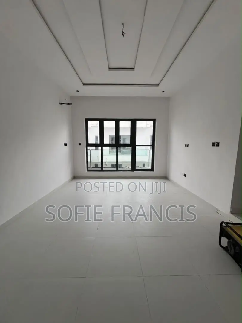 4bdrm Duplex in Vgc for rent in VGC / Ajah
