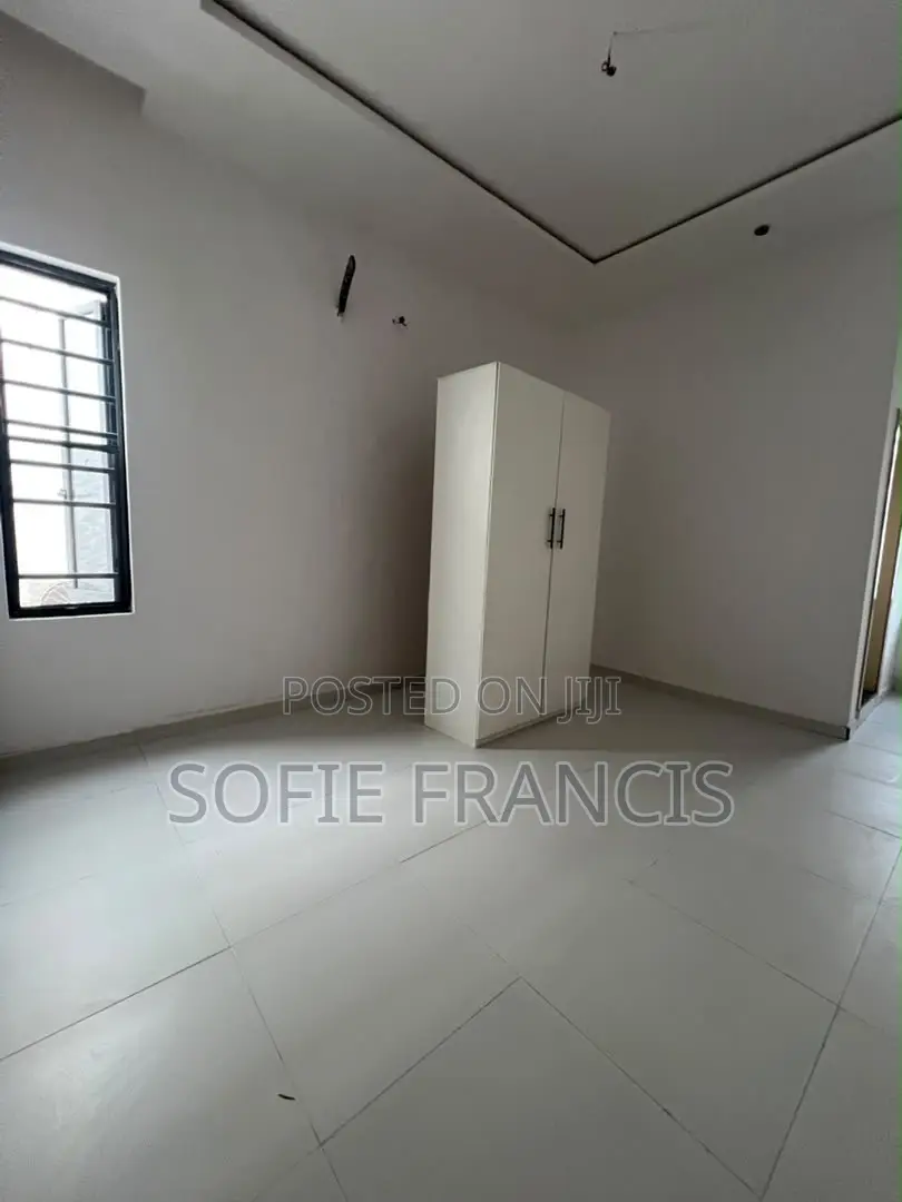 4bdrm Duplex in Vgc for rent in VGC / Ajah