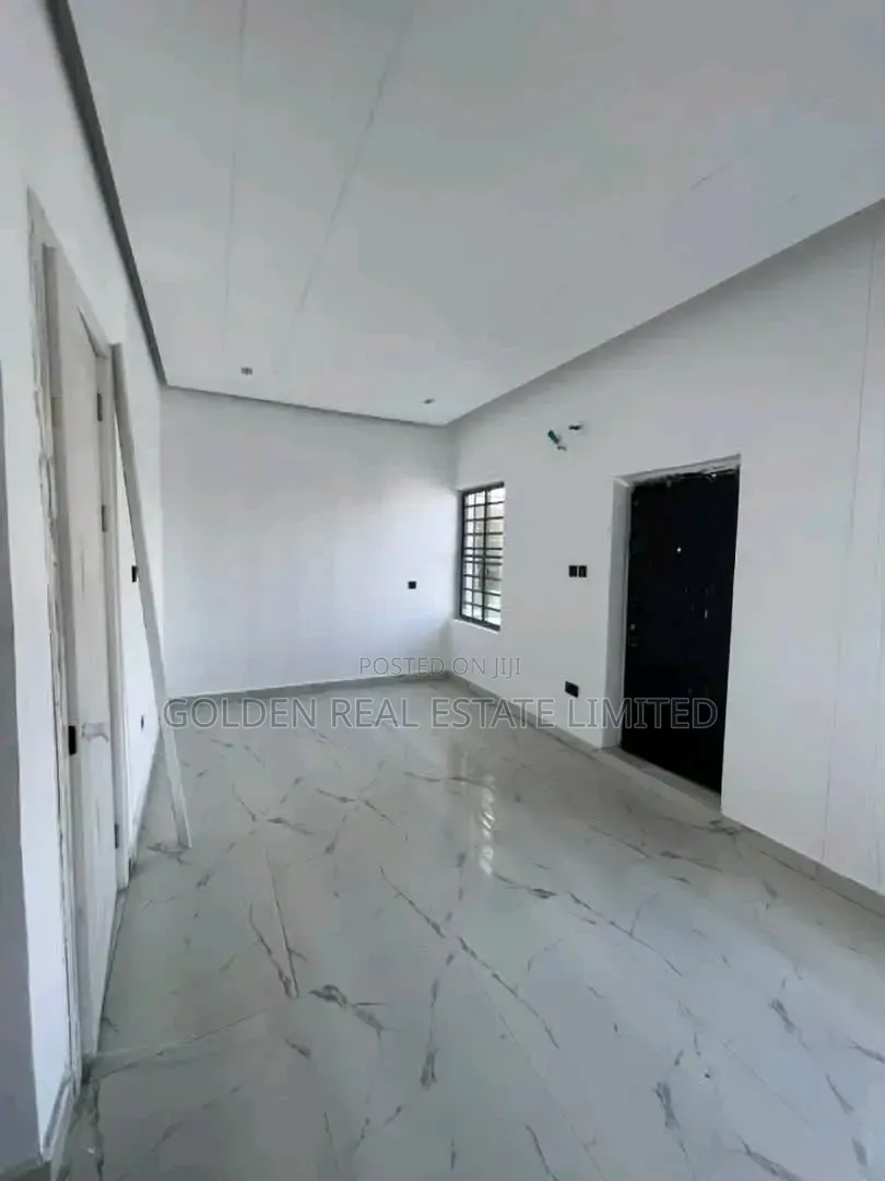 4bdrm Duplex in Lekki Phase 1 for sale in Lekki Phase 1