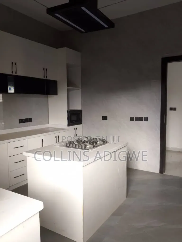 5bdrm Duplex in Sangotedo By Lbs for sale in Sangotedo