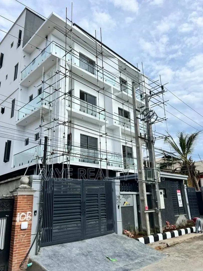 3bdrm Apartment in Ikate for sale in Ikate