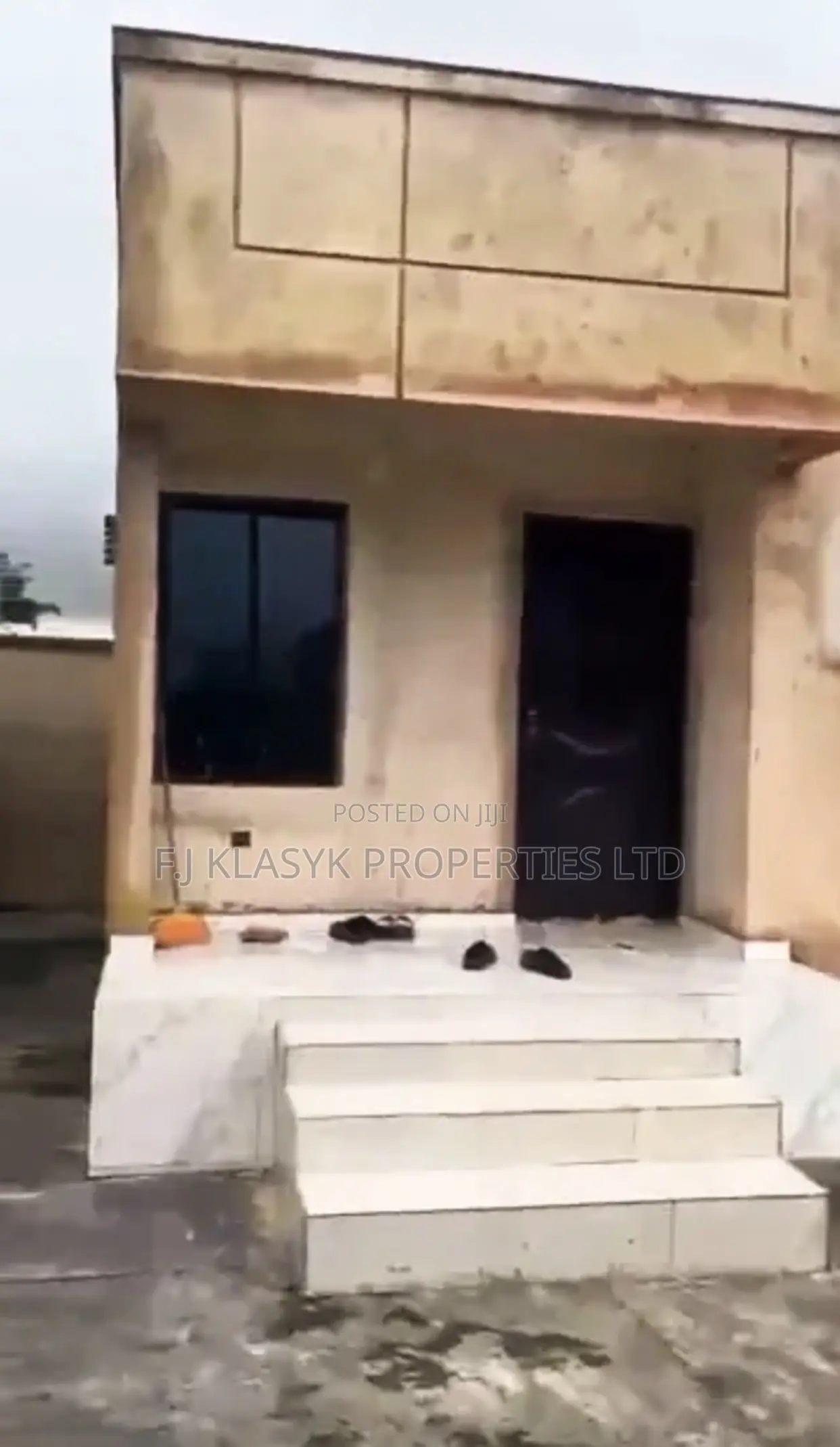 Furnished 4bdrm Apartment in Benin City for sale in Benin City