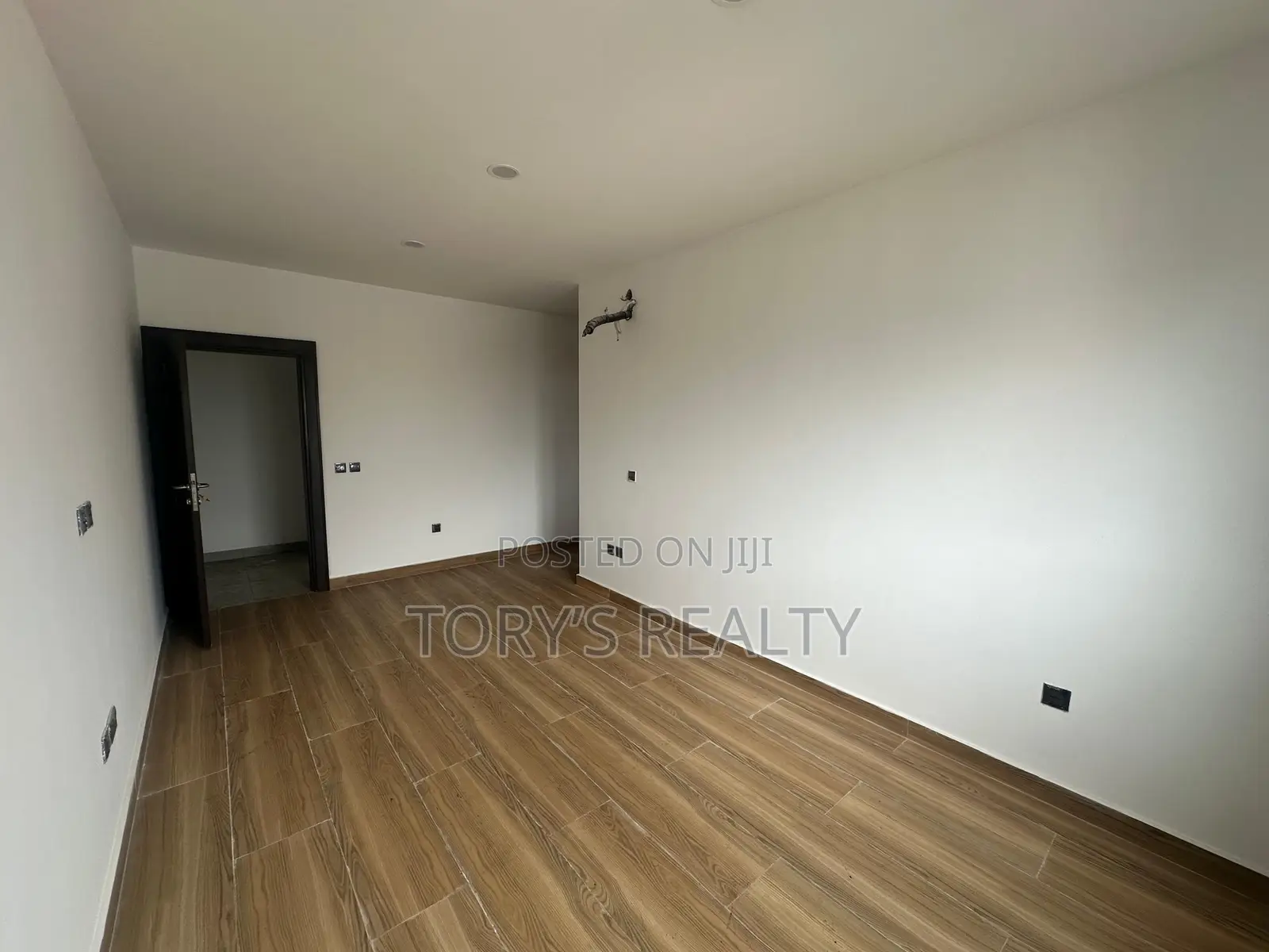 4bdrm Apartment in Banana Island for rent in Banana Island