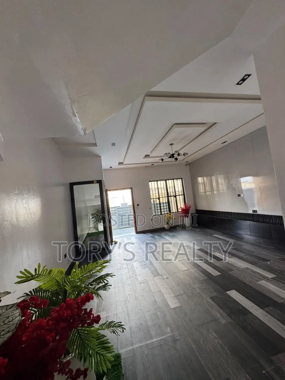 4bdrm Duplex in Lekki Phase 2 for rent in Lekki Phase 2