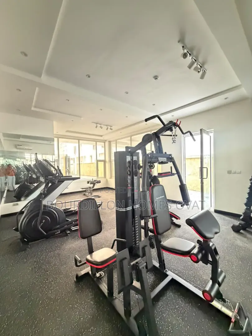 3bdrm Apartment in Lekki Phase 1 for sale in Lekki Phase 1