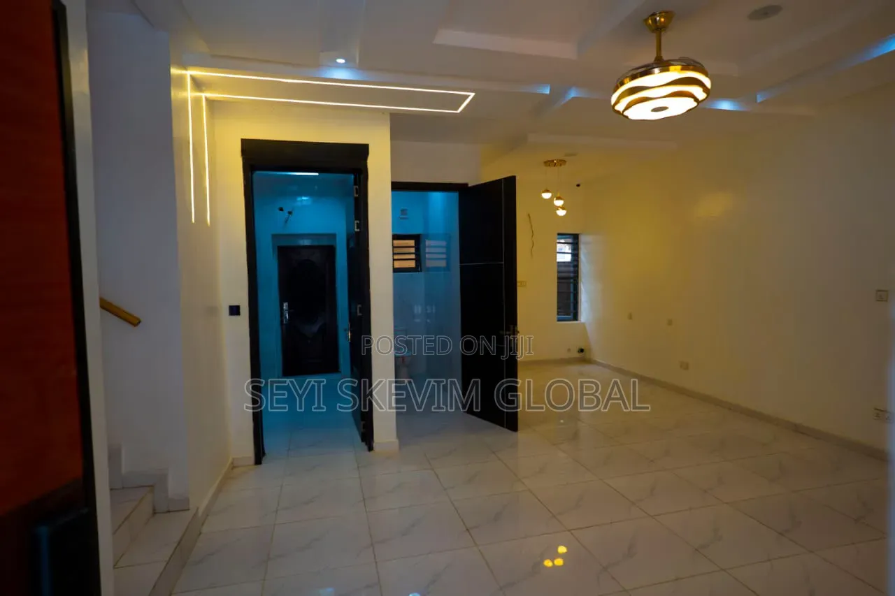 4bdrm House in Pantheon Bridge, Kosofe for sale in Kosofe