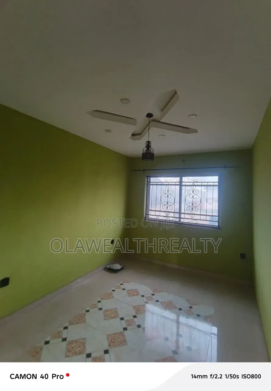 3bdrm Block of Flats in Akobo for rent in Akobo