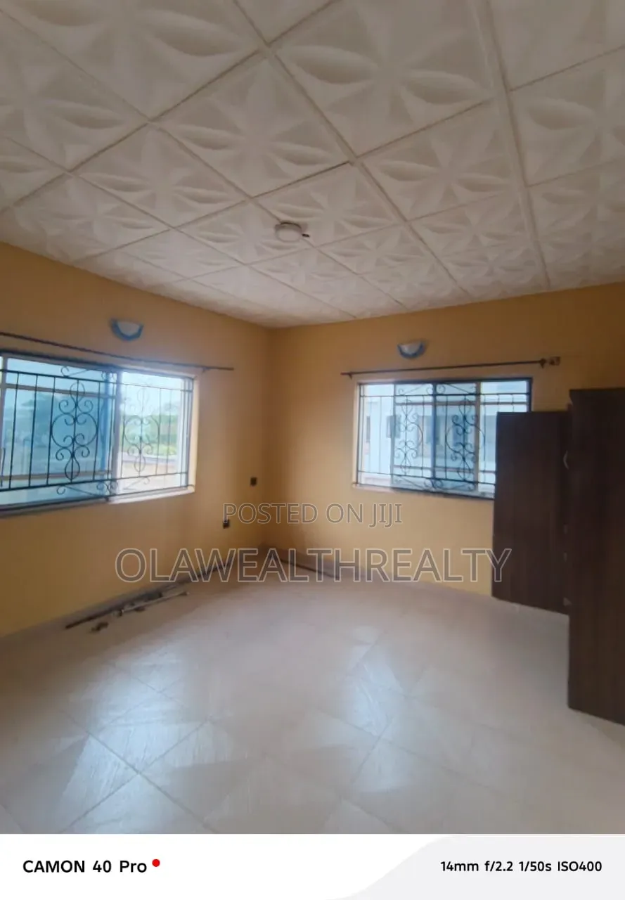 3bdrm Block of Flats in Akobo for rent in Akobo
