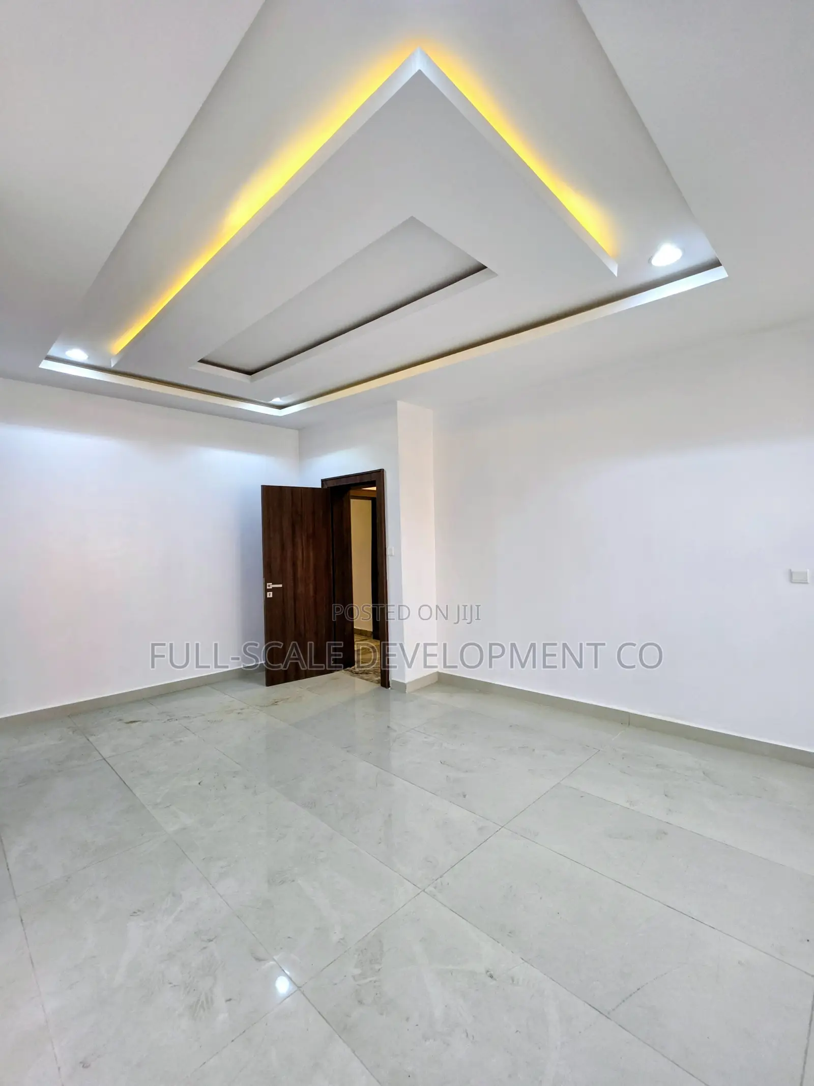 4bdrm Townhouse/Terrace in Apo District for sale in Apo District