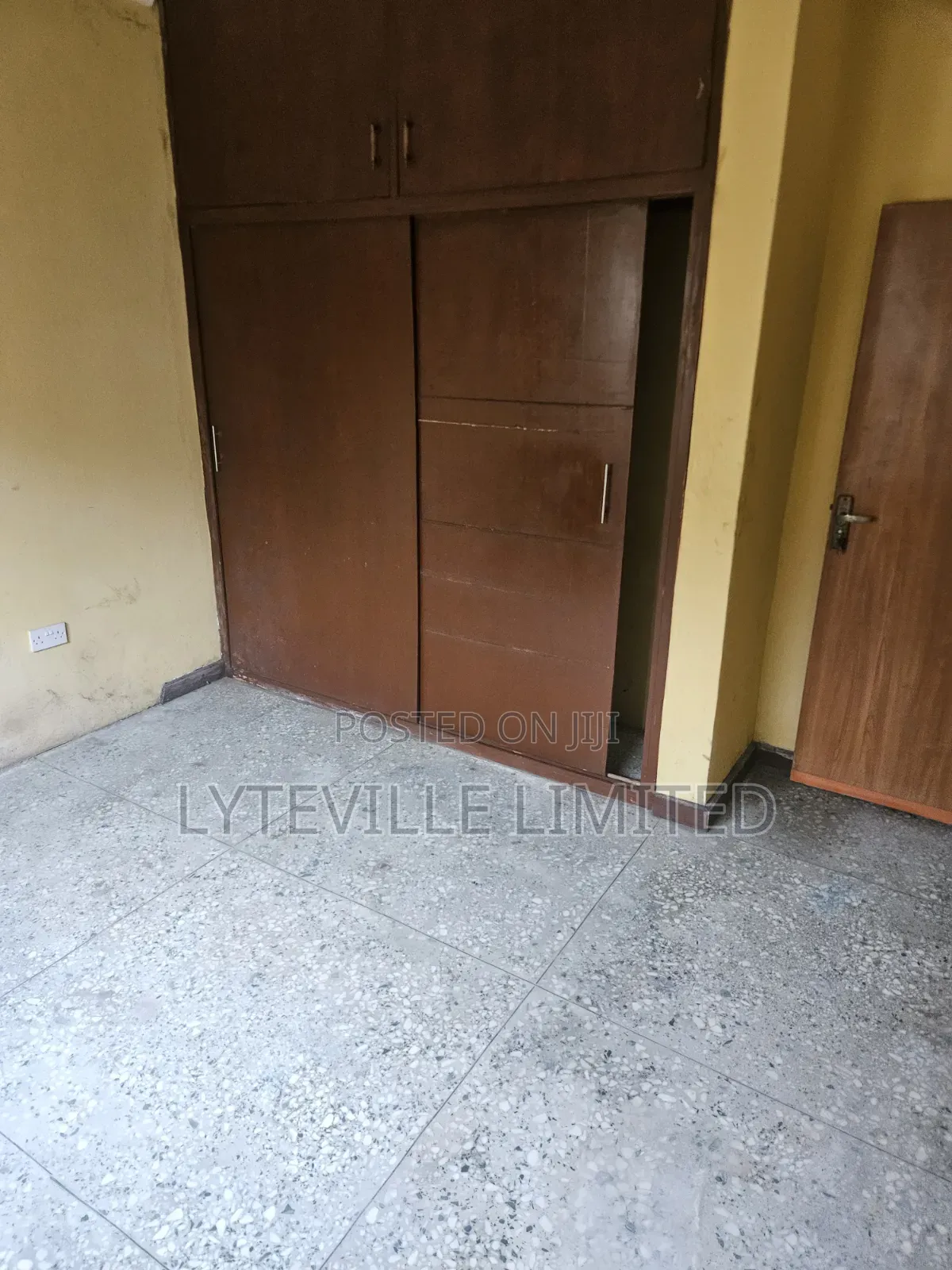 3bdrm Block of Flats in Jakande for rent in Jakande