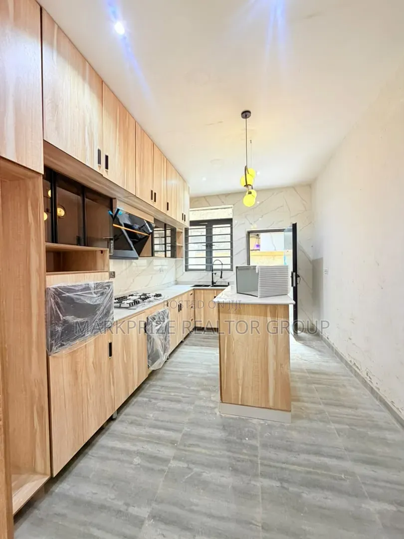 4bdrm Duplex in Ogba Ikeja Lagos for sale in Ogba Bus-Stop