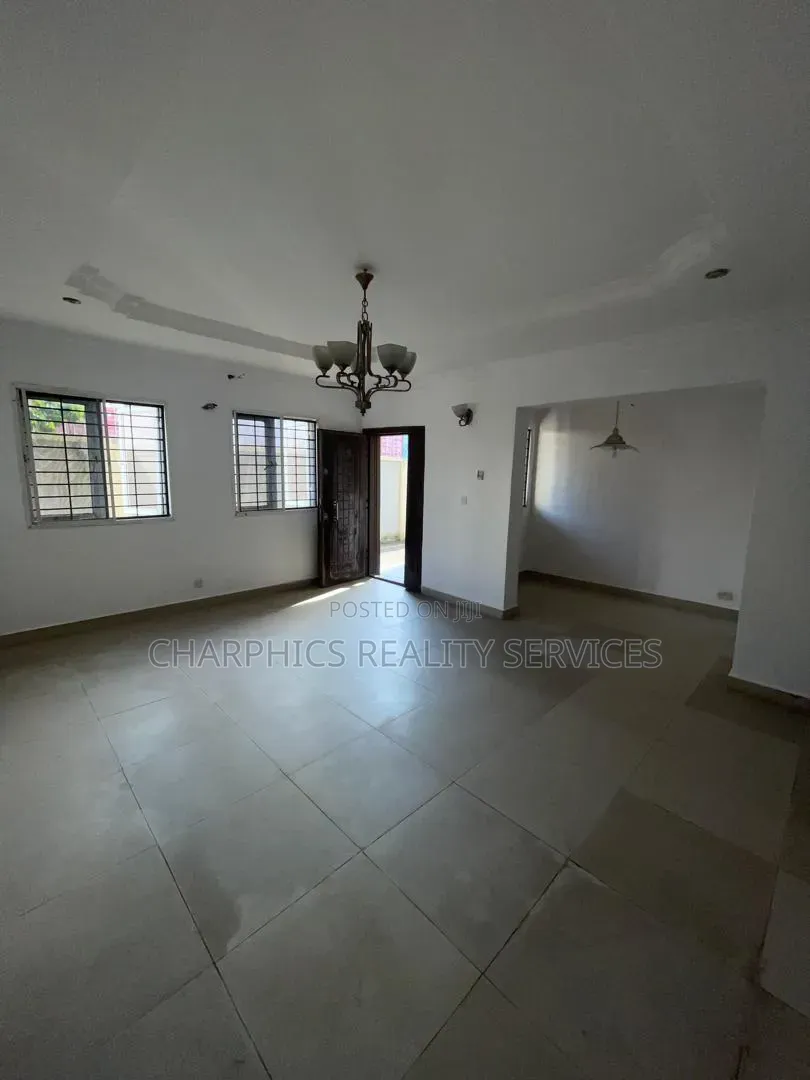 3bdrm Apartment in Lekki Phase 1 for rent in Lekki Phase 1