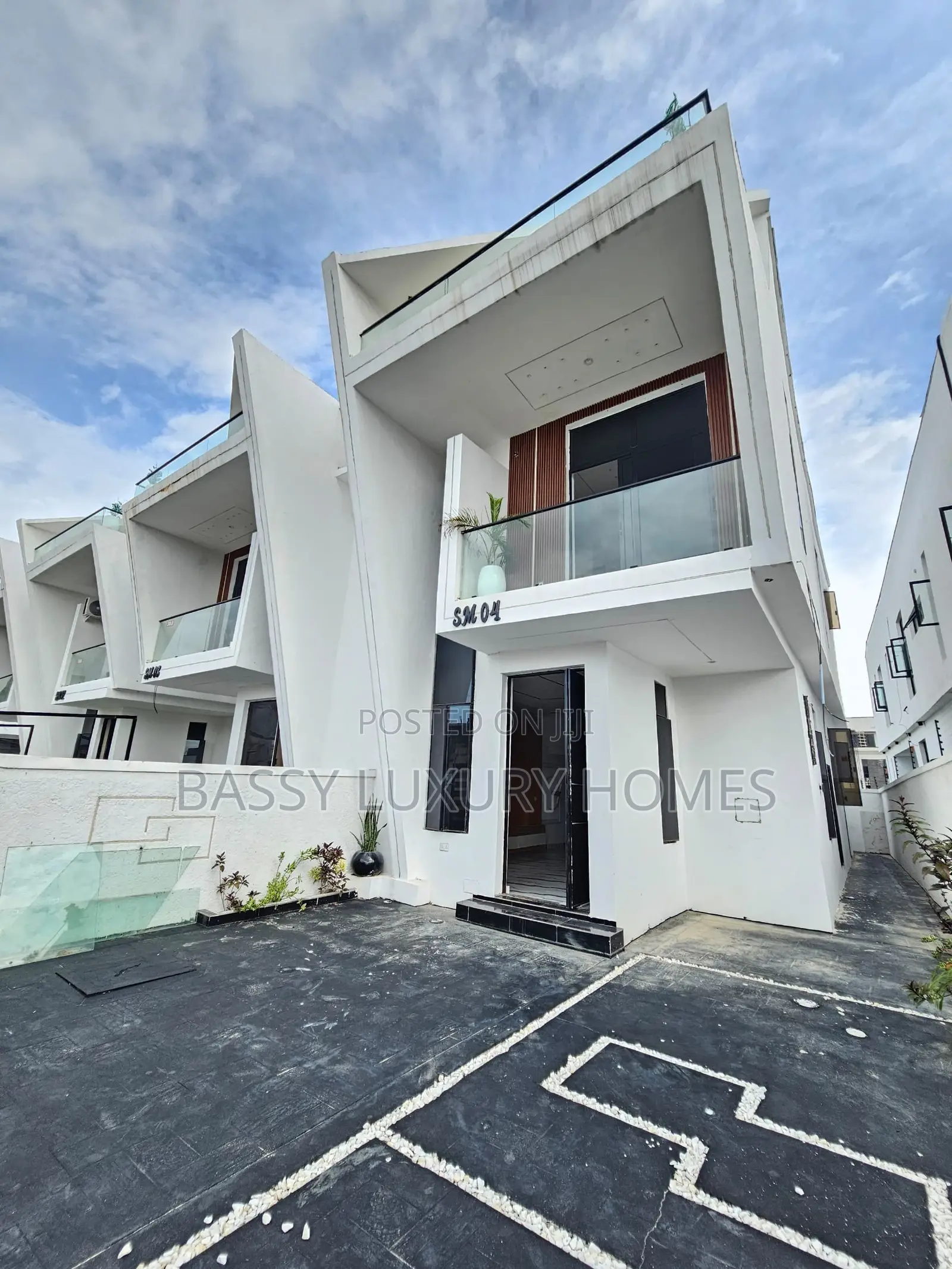 4bdrm Duplex in Lekki for sale in Lekki