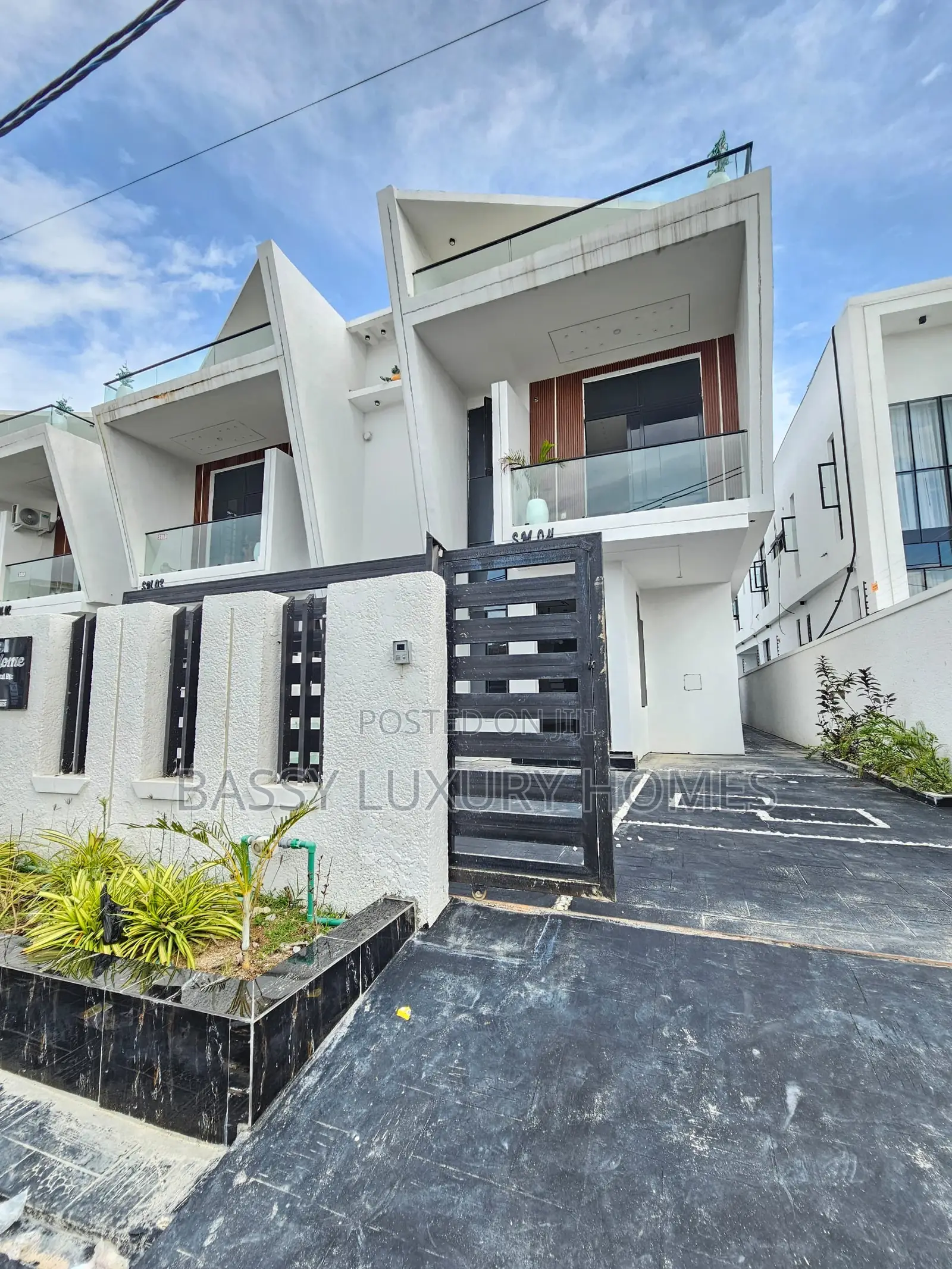 4bdrm Duplex in Lekki for sale in Lekki
